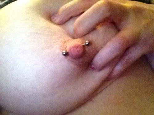 Sex awesomelickynipples:  Who wants to play ;) pictures