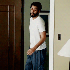 ewanmcgregod:  Actual puppy Ravi Chakrabarti (ﾉ◕ヮ◕)ﾉ*:･ﾟ✧