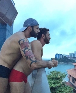 touch-my-beard:  Http://touch-my-beard.tumblr.com