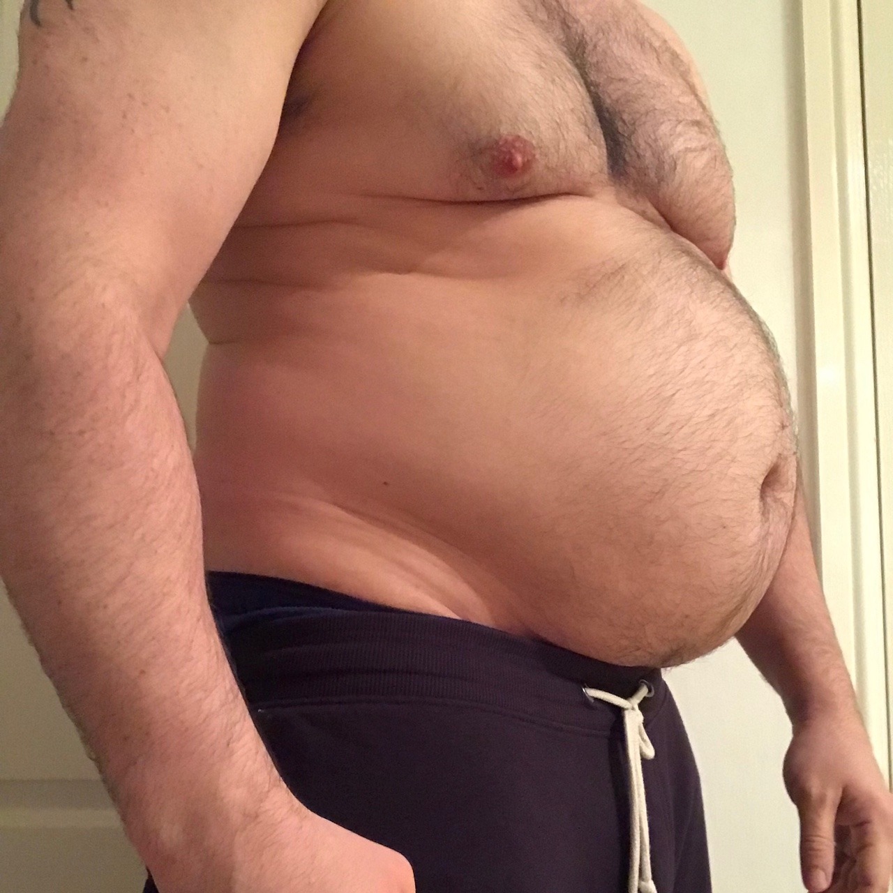gaininghulk:  Need MORE gut and MORE muscle