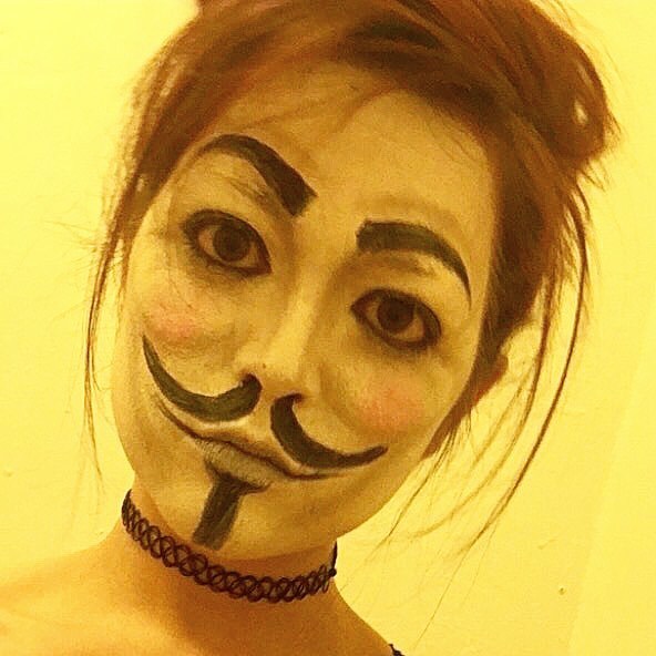 This visage is no mere veneer of vanity. by tessa_fowler