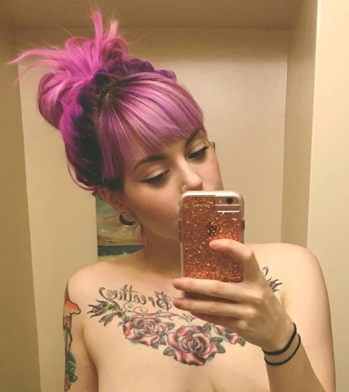 naked #suicidegirls #purplehair #pinkhair #girlswithtattoos #pastelhair #altgirls #hairextensions #v