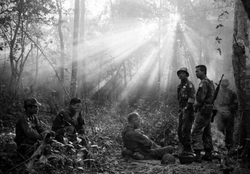 bandofbrotherslittlesister: AP photographer Horst Faas, photo taken in Vietnam circa1965