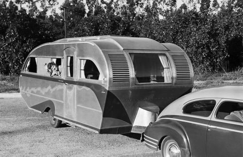 vintage-trailer:Trolley-top
