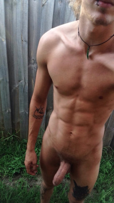 nakedpublicfun:  Fat cock