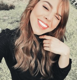 Voir un profil - Narcissa Castillo 2f75c921255d8fe96a89a1651c1bff859a3b1202