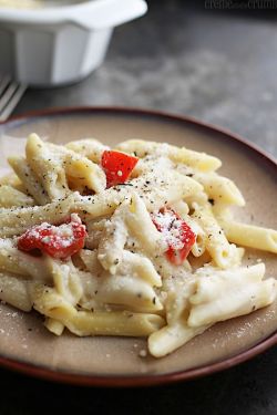 thefoodshow:  Easy baked penne pasta 