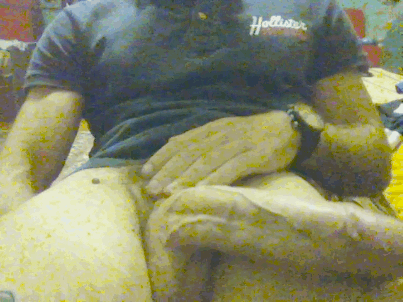 Fuck that cock is so heavy that it can’t even pick itself up.