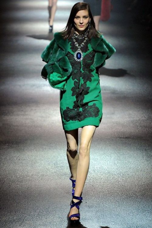 Lanvin green embellished dressGet it here: https://rover.ebay.com/rover/1/711-53200-19255-0/1?ff3=4&