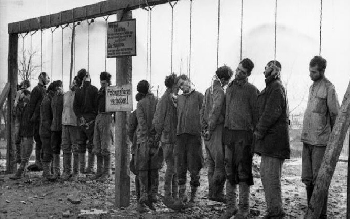 wir-atomkinder:  Not a happy pic. But evidently (still) a big part of our humanity/society…