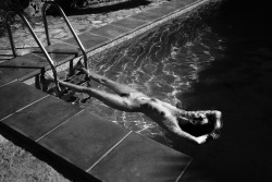 Stephanecoutellephoto:  B In The Pool. Deya 2011 