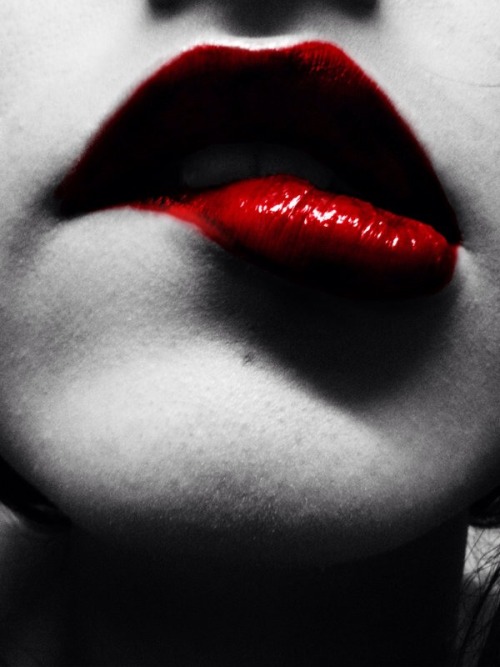 sirsplayground:  Love red Sir
