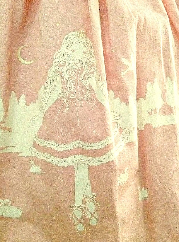 h&ndash;o&ndash;o&ndash;t:  h—o—o—t:  Angelic Pretty x Imai Kira