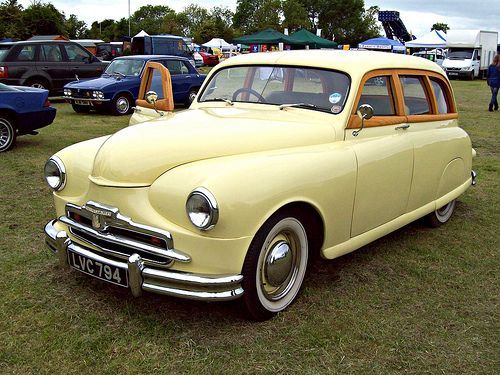 specialcar:  326 Standard Bad Ash Woody (1952)  Everyone loves a woody! ;)