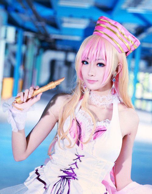 Sheryl Nome - Zuna