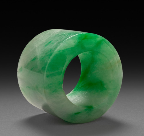 Thumb Ring, 1800, Cleveland Museum of Art: Chinese ArtSize: Diameter: 3.4 cm (1 5/16 in.); Overall: 