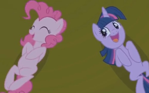 S1 Ep2 Is Just Twilight Falling In Love With The Ponies She Knows For Like 10 Minutes