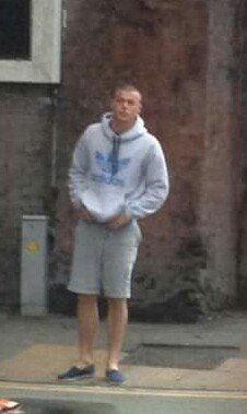 tom19671:Hot chav lad he can pound me any time he likes