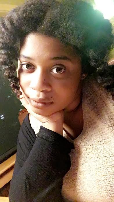 Lets just start an endless line of black selfies. Reblog with a selfie. 