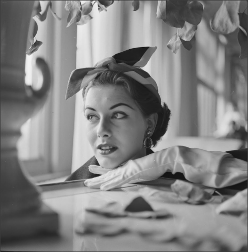 Hat Fashions, 1952Gordon Parks