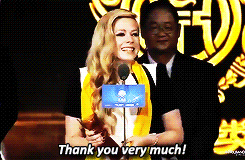 avrillavigine:  Avril Lavigne wins best global singer award at Huading Awards (X)