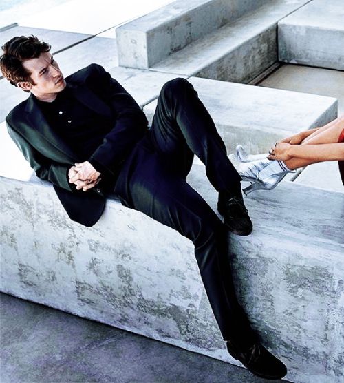 viktcrkrym:callum turner photographed by mario testino