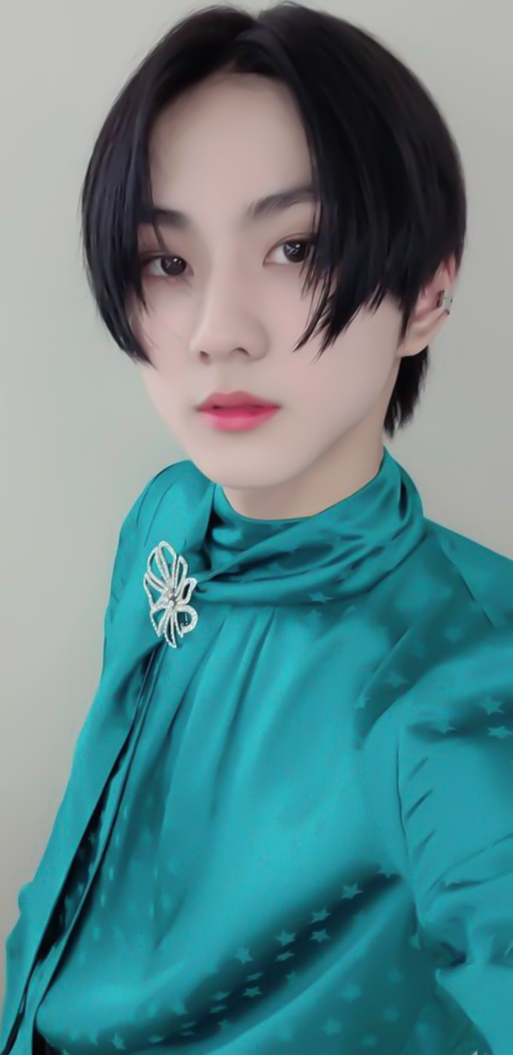 Jungwon Lockscreens (enhypen)