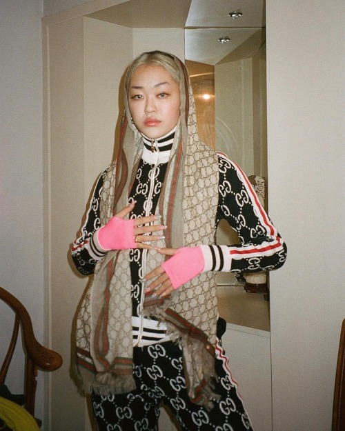 josh-lfy: mesekoclan: Ms/Ko lfyclothing - web store.