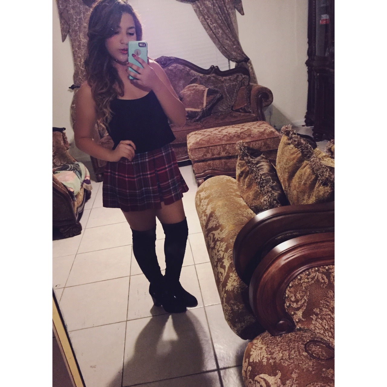myexpandingsoul:  You guys have no idea how much I love this outfit and these boots.