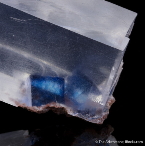 hematitehearts:Small Blue Halite Cubes Inside HaliteSize:4.5 x 3.0 x 2.9 cmLocality:Kerr McGee Mine,