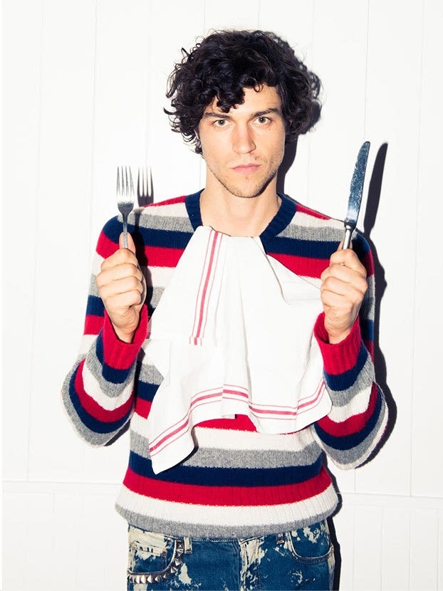 cecedecat: 🌻🌹🍃We are starving, darling🦋🌱🦀  Miles for Coveteur,
