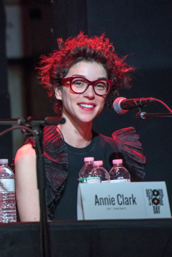 ifuckinglovestvincent:  Brooklyn, New York // 10 March 2015 Annie Clark (St. Vincent) &amp; Kate Pierson (The B-52’s) attend the 2015 Record Store Day Press Conference @ Rough Trade Records (Photos by Mike Pont/WireImage)