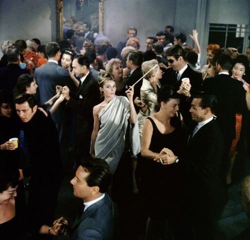 lulasnynne:supermodelgif:Breakfast at Tiffany’s (1961)Best party ever
