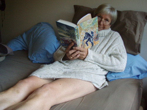 grannycity:Granny City…Read me a bedtime story
