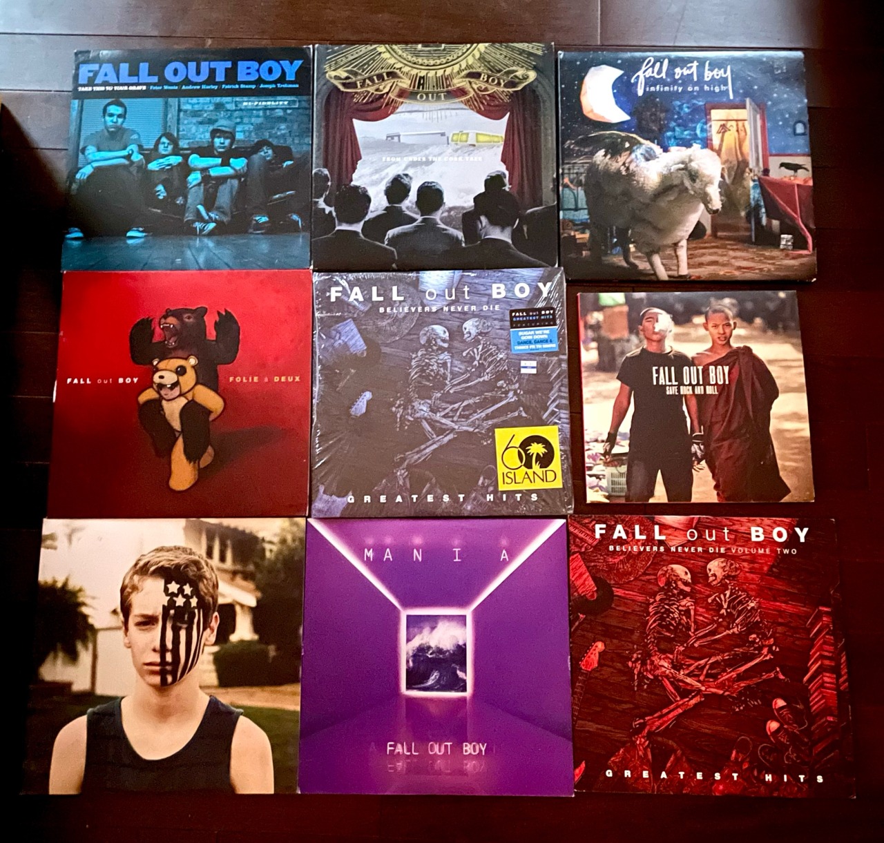 Glow in the dark vinyl is absolutely beautiful : r/FallOutBoy