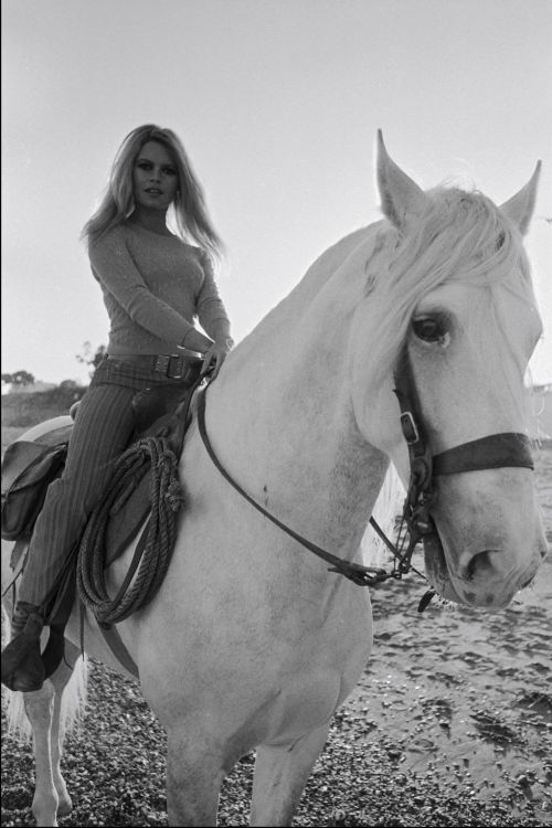 Brigitte Bardot on the set of ‘Shalako’ in Spain,1968.