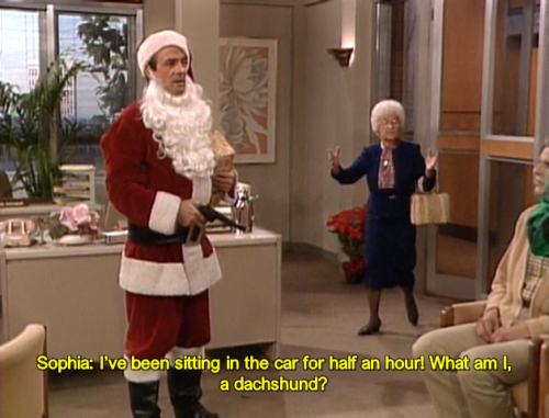 cheesecakeonthelanai:

The Golden Girls - Favourite MomentsSeason 2, Episode 11 - “‘Twas the Nightmare Before Christmas” 