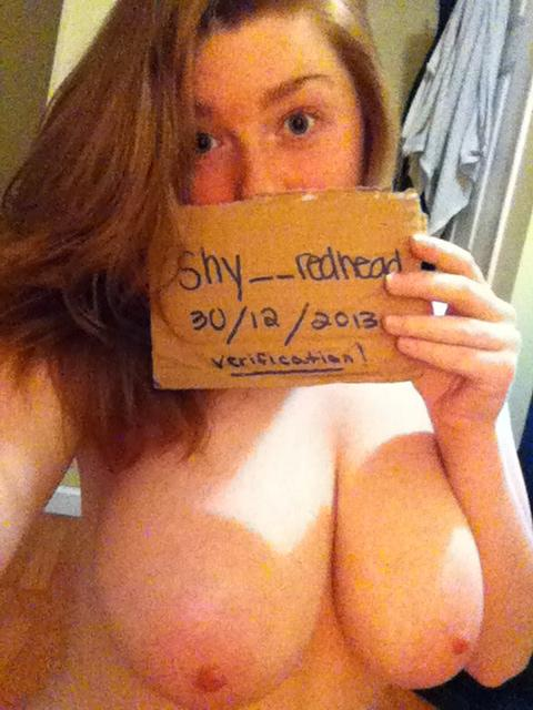 beautifulredwomen: bustypetitegirl:  with love bustypetitegirl.tumblr.com   She’s got plenty trip show  