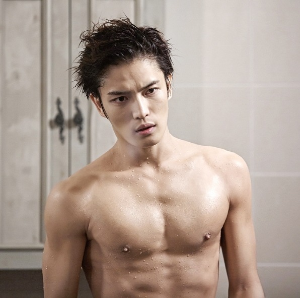 ilovekimjaejoong: (˶ॢ‾᷄﹃‾᷅˵ॢ) ‘SPY’ His shower scene was shot