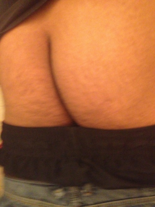 prissychrys:  Maki-  straight boy I made show dat asssss