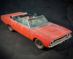 utwo:  1970 Road Runner Convertible,stored for 30years© wes allison