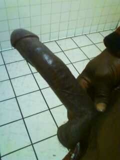 str8exposed:  I grew up with this dude’s brother… Im so wrong for this but oh