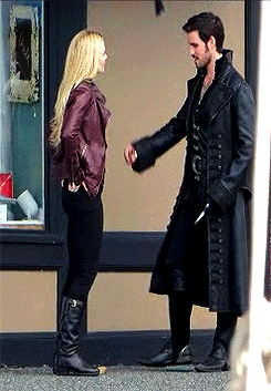 killian-come-back-to-me:  emmabadasswan:  J: It’s not smooth… C: No… I mean