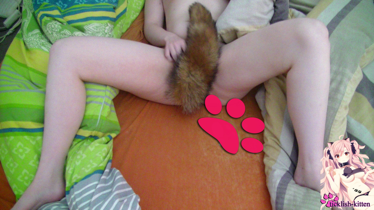 ticklish-kitten:  Kitty Mia: My master let me sleep a while longer on this lazy sunday
