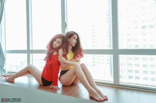 Once more: Quynh Nhi and Ny Bear - very cute! adult photos