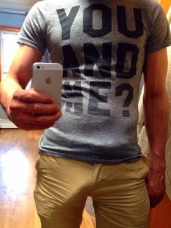 guysamateurcrap:  Follow me on: www.guysamateurcrap.tumblr.com and feel free to reblog from the Archive.  Mmmhm fitted pants on a guy are always an excellent choice 👌🏻👌🏻