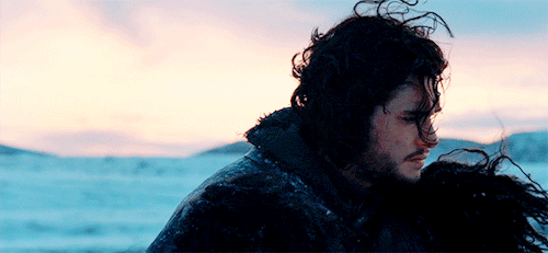 tomhopper: Jon Snow in 2.07 “A Man Without Honor.”