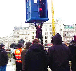 matthewsmitth:  The Doctor at Trafalgar Square [x]