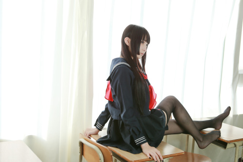 Cute Cosplay Girl Lecha [School Girl Uniform] 1-2
