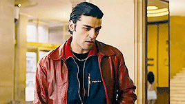 “I like being like a chameleon who transforms himself with each role”